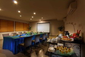 Oasis Beach Resort & Spa
