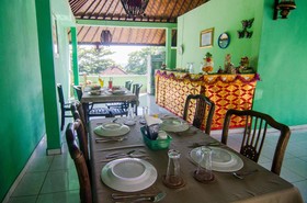 Rising Star Beach Resort Amed