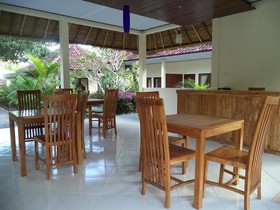 Star East Bungalows