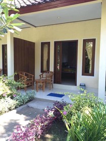 Star East Bungalows