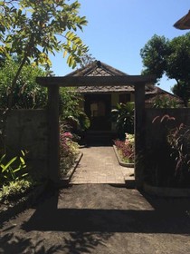 Star East Bungalows