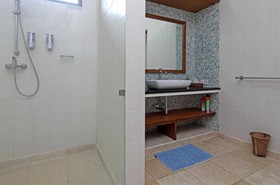 Villa Aquamarine