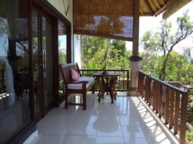Warung Ary and Home Stay