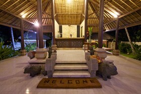 Bayshore Villas Candidasa