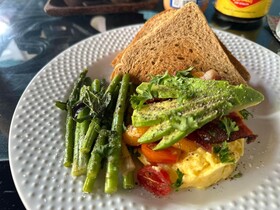 Bayshore Villas Candidasa