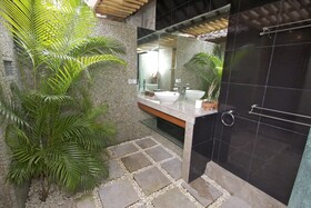 Bayshore Villas Candidasa