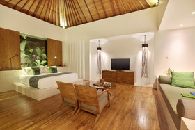 Candi Beach Resort & Spa