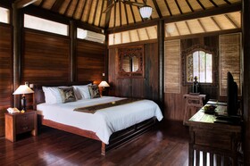 Sea Breeze Candidasa