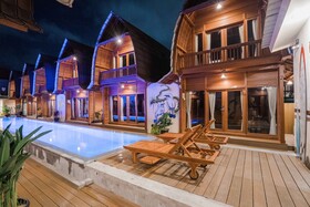 Andi Beach House