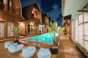 Andi Beach House