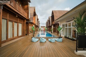 Andi Beach House