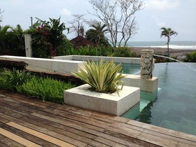 Angin Sepoi Villa
