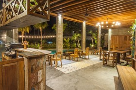 Anyar Sari Villa