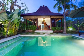 Anyar Sari Villa
