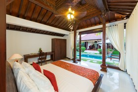 Anyar Sari Villa