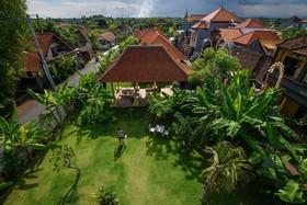Asung Guest House And Villa
