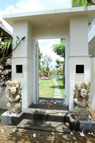Asung Guest House And Villa
