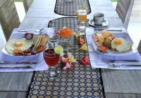 Asung Guest House And Villa