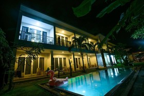 Asung Guest House And Villa