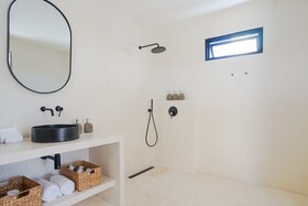Avanoa Villa