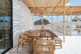Avanoa Villa