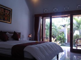 Ayu Guest House