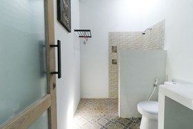 Cahya Guest House
