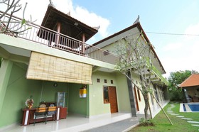 Cempaka Mas Guesthouse