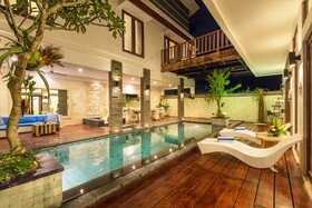 Club Corner Residence by Nagisa Bali