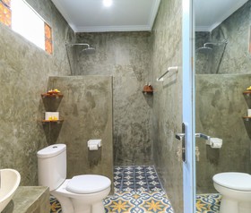 D-Anyar Stay And Surf Canggu