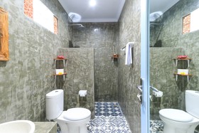 D-Anyar Stay And Surf Canggu