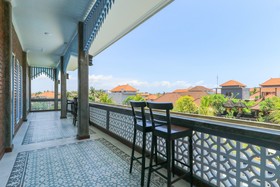 D-Anyar Stay And Surf Canggu