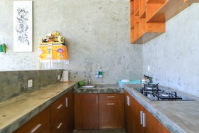 D-Anyar Stay And Surf Canggu