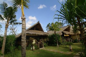Flower Bud Bungalow