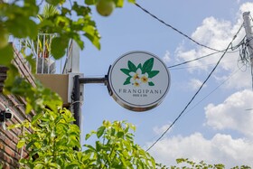Frangipani House And Spa By Ecommerceloka