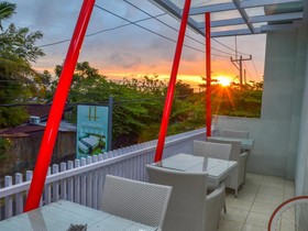 Hitakara Bed And Breakfast