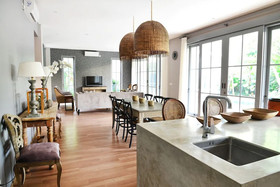Jabu Beach Villa