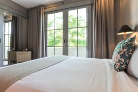 Jabu Beach Villa