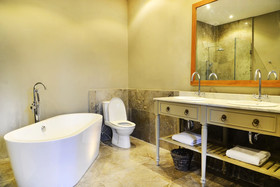Jabu Beach Villa