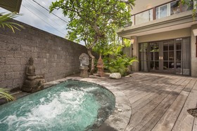 Jadine Bali Villa