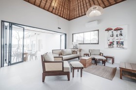 Kayu Kembar Deluxe Villa