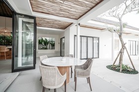 Kayu Kembar Deluxe Villa