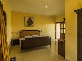 Koming Guest House