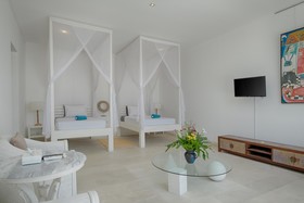 Kutus Kutus Canggu Villa