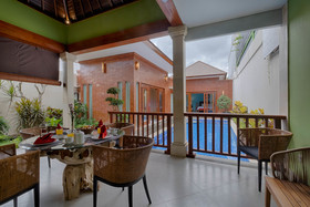 Kutus Kutus Canggu Villa