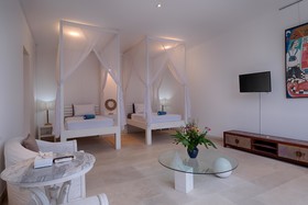 Kutus Kutus Canggu Villa