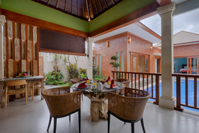 Kutus Kutus Canggu Villa