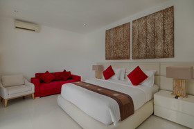 Kutus Kutus Canggu Villa