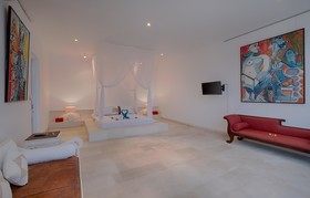 Kutus Kutus Canggu Villa