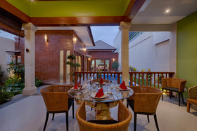 Kutus Kutus Canggu Villa